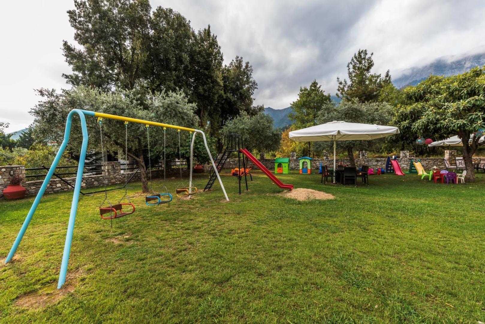 סקאלה פוטאמיאס Dryades Apartments & Studios מראה חיצוני תמונה